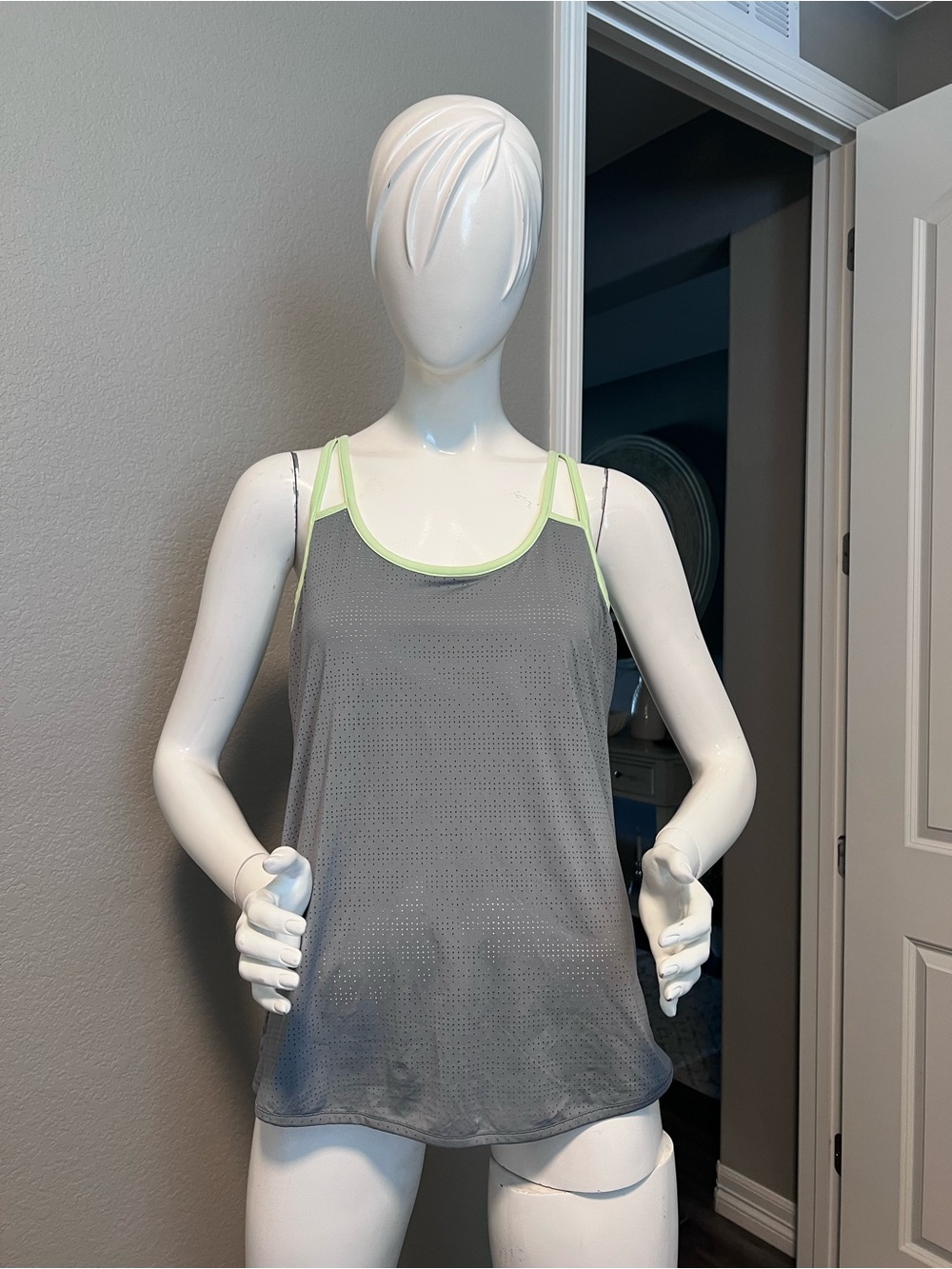 Athleta Full Force Open Back
Tank with Lime Trim size M